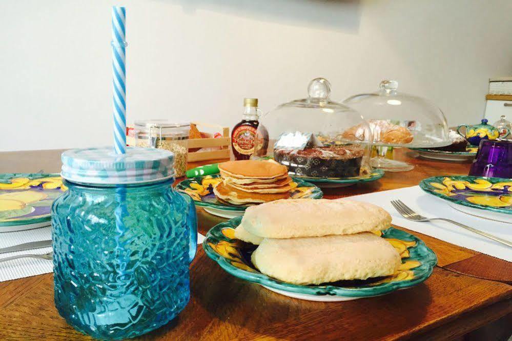 Casa Castagna Bed & Breakfast Salerno Ngoại thất bức ảnh